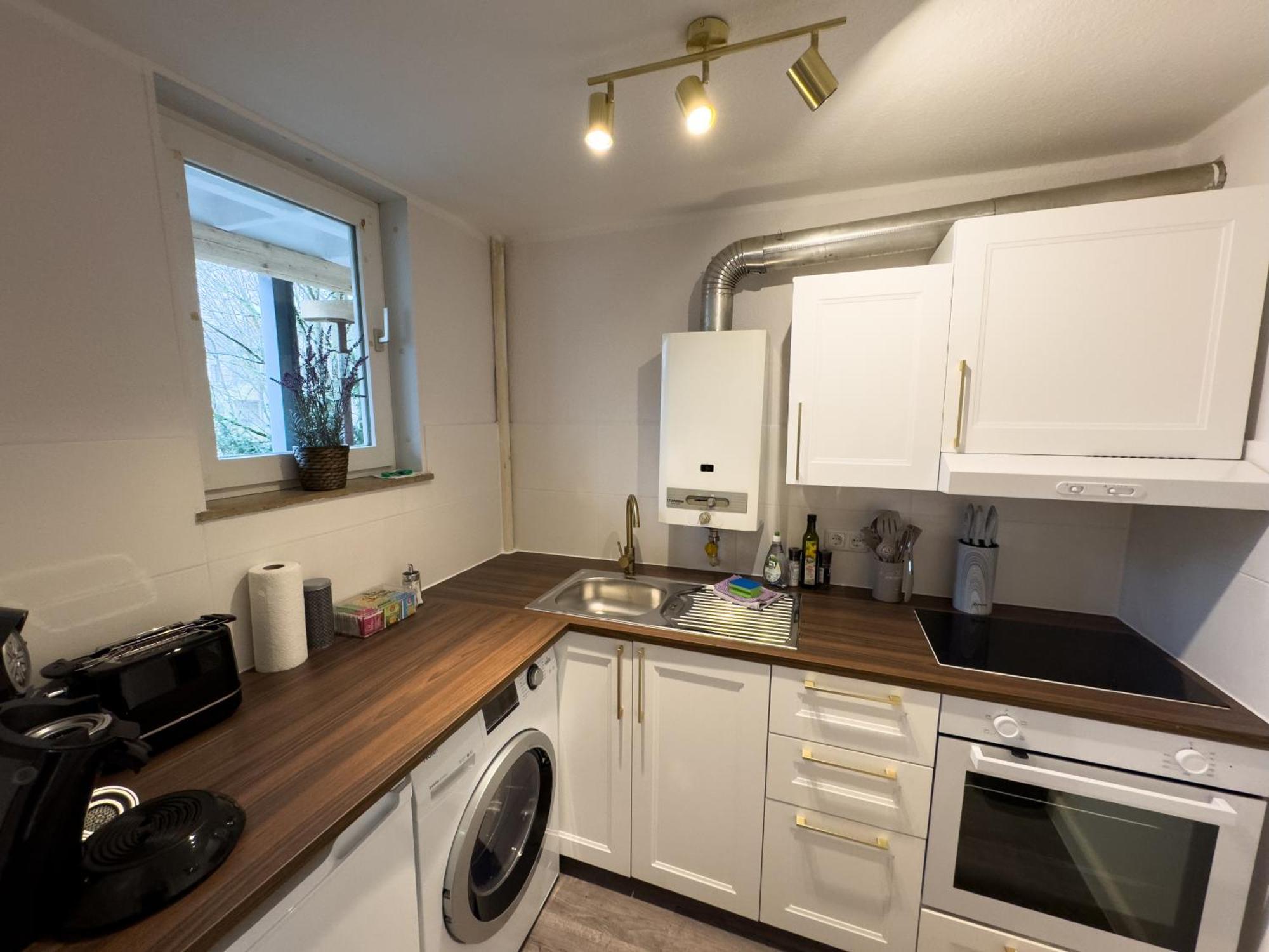 Apartment Messewohnung Fuer 4 Gaeste Mit Kostenlosem Parkplatz Hannover